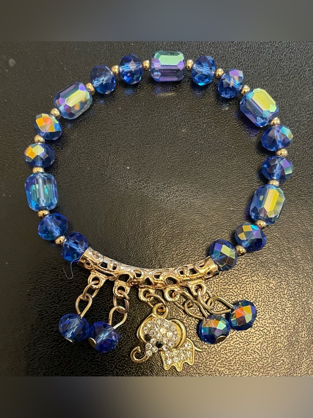 * Czech Blue Crystal Elephant Charm Bracelet 7”-8” stretchy NEW Gorgeous!